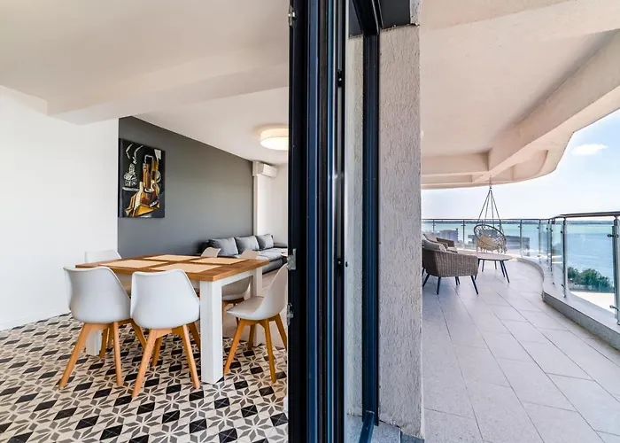 Seaside By Casa Del Mar דירה