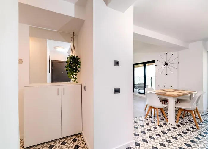 Seaside By Casa Del Mar * מאמאיה