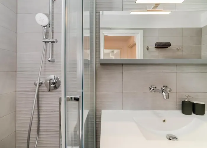 Seaside By Casa Del Mar * מאמאיה